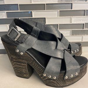 Kork-Ease Grey Strappy Wedge Sandals